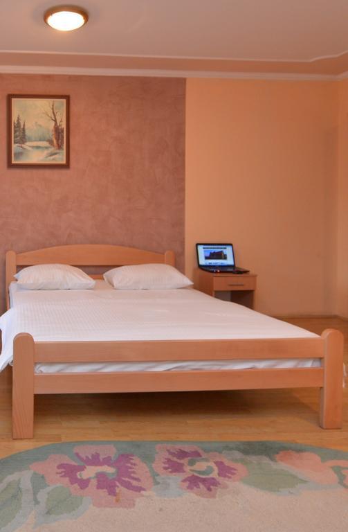 Guest House Vila Bor Novi Sad Habitación foto